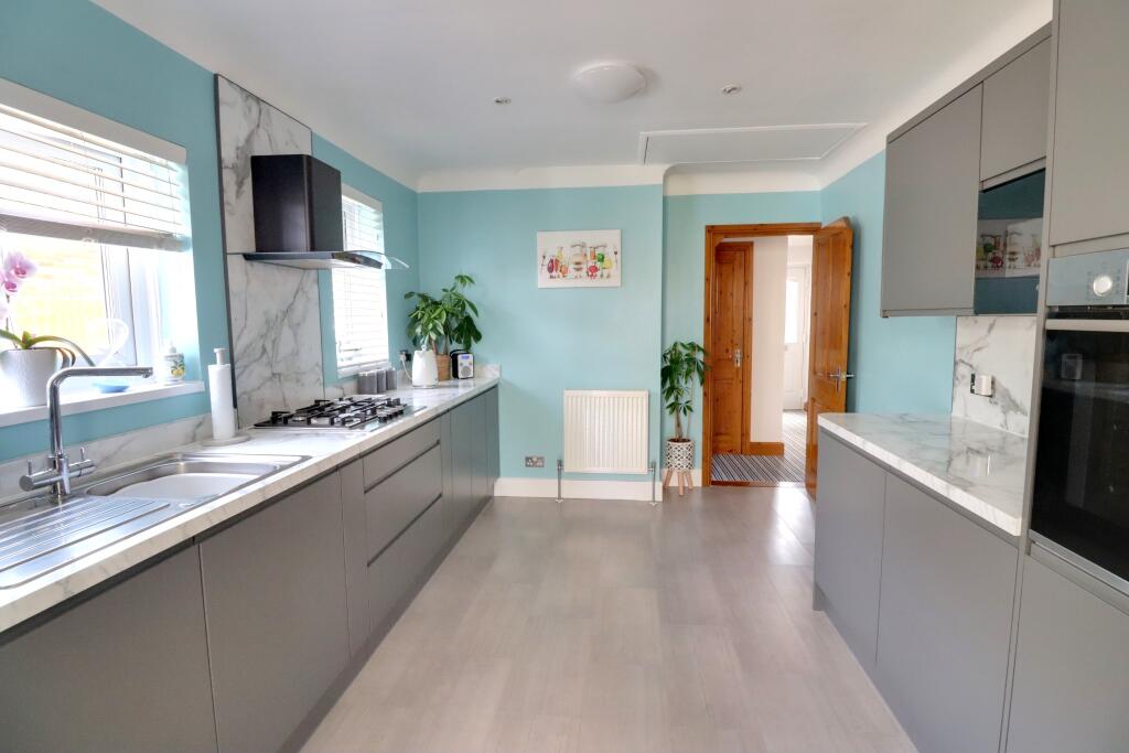 Sunnymead Drive, Waterlooville - View 5