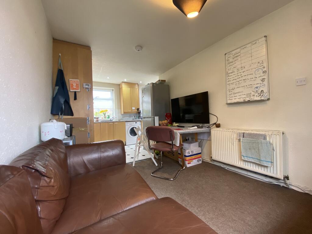 4 bedroom house for rent