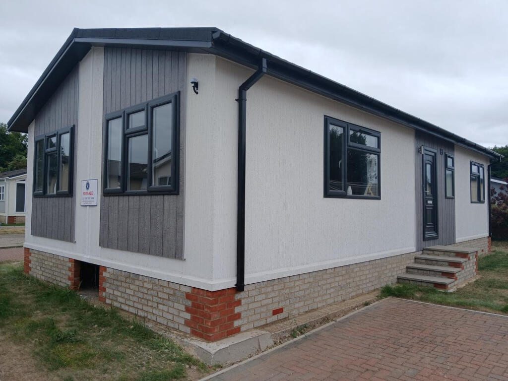 Main image of property: Bury St. Edmunds, Suffolk, IP28