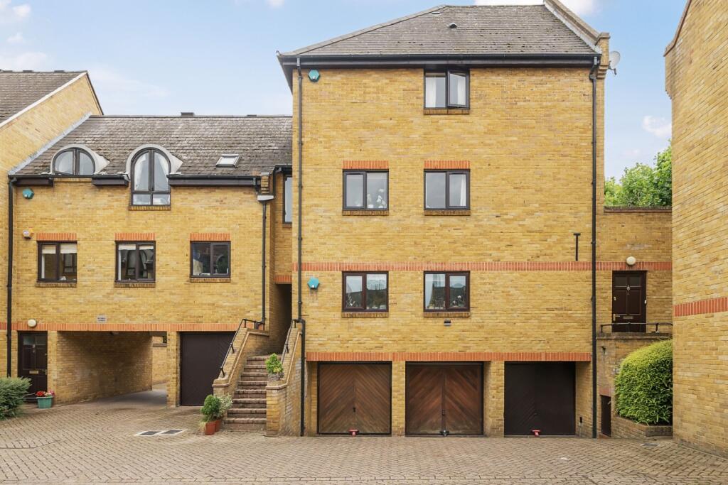 3 bedroom terraced house for rent