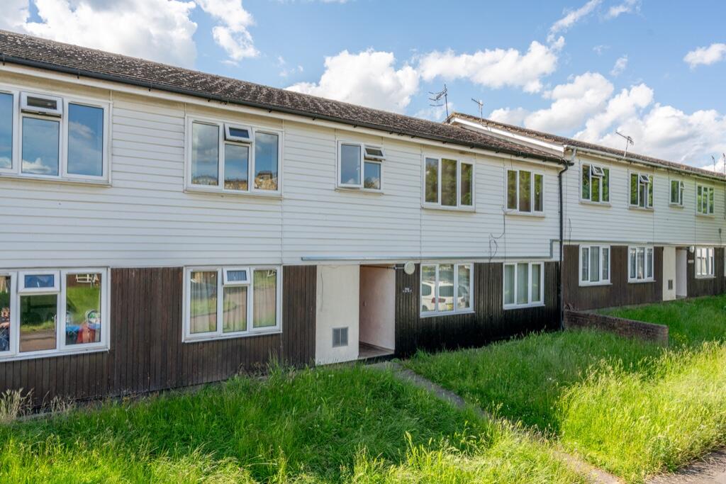Main image of property: Downside, Hemel Hempstead, Hertfordshire, HP2 5PU