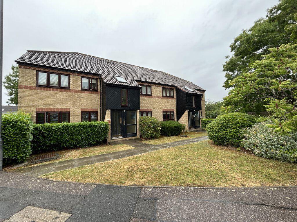 Main image of property: Mulberry Close, Luton, Bedfordshire