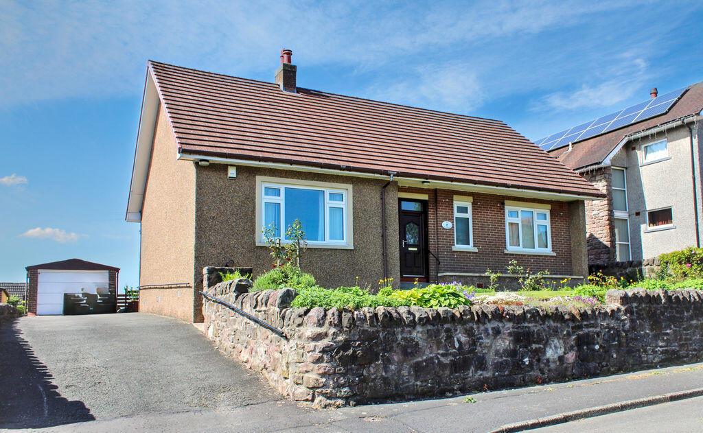 Main image of property: 15 Norwood Avenue, Alloa FK10 2BY