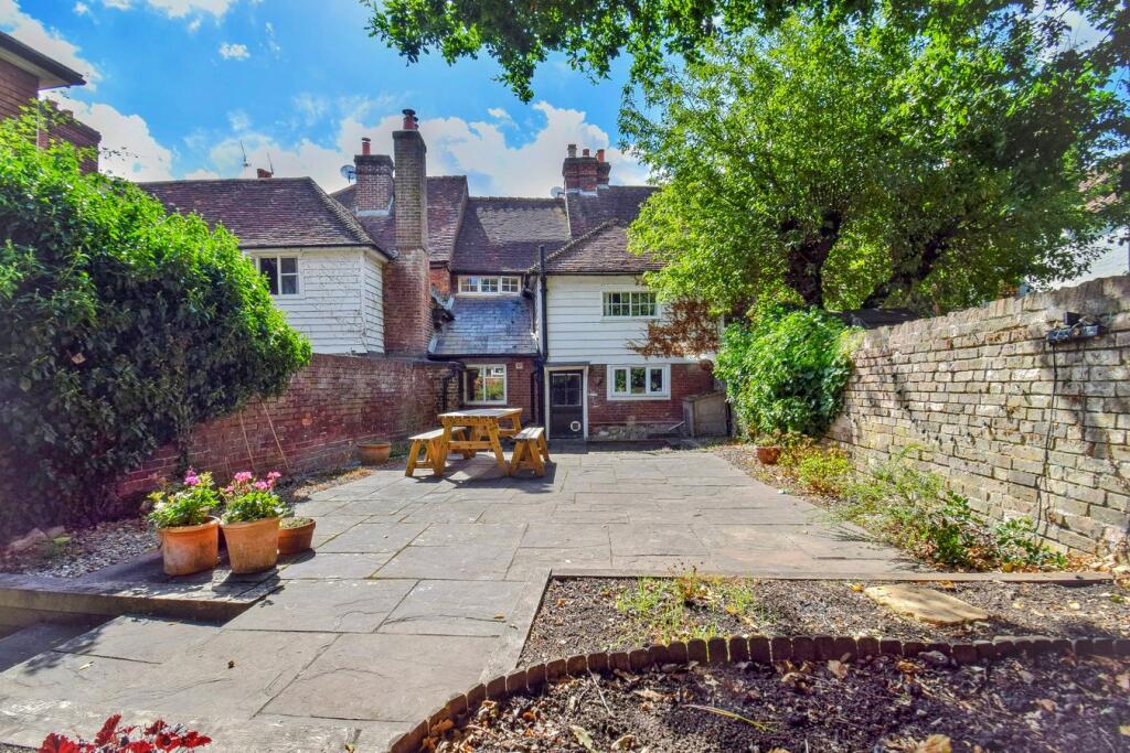 House in Tonbridge - View 2