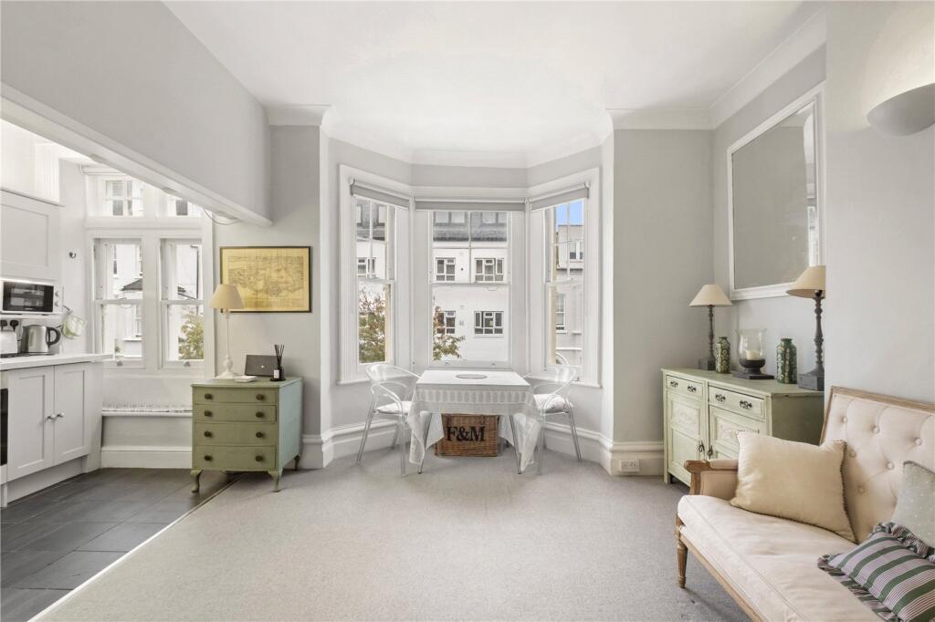 Main image of property: Dancer Road, Fulham, SW6