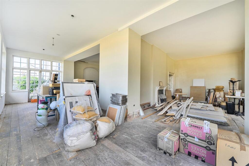 House in Exeter - View 5