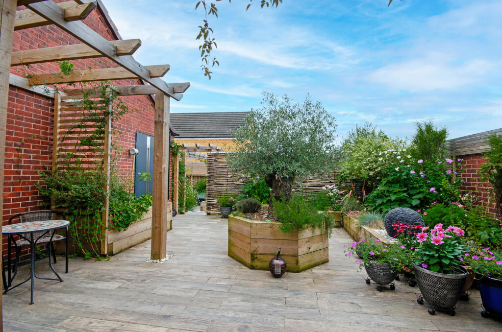 Additional image 8 of Hawksbeard Close, Tamworth, B79