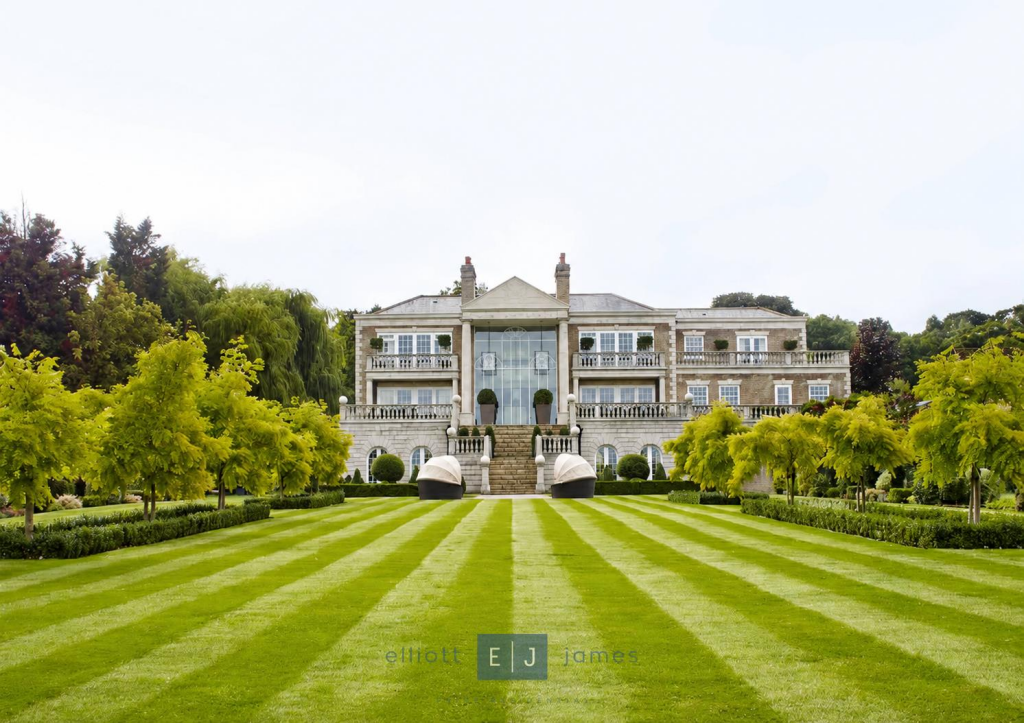 Main image of property: Mott Street, Loughton