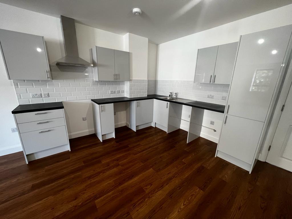 Apartment in Lowestoft - View 3