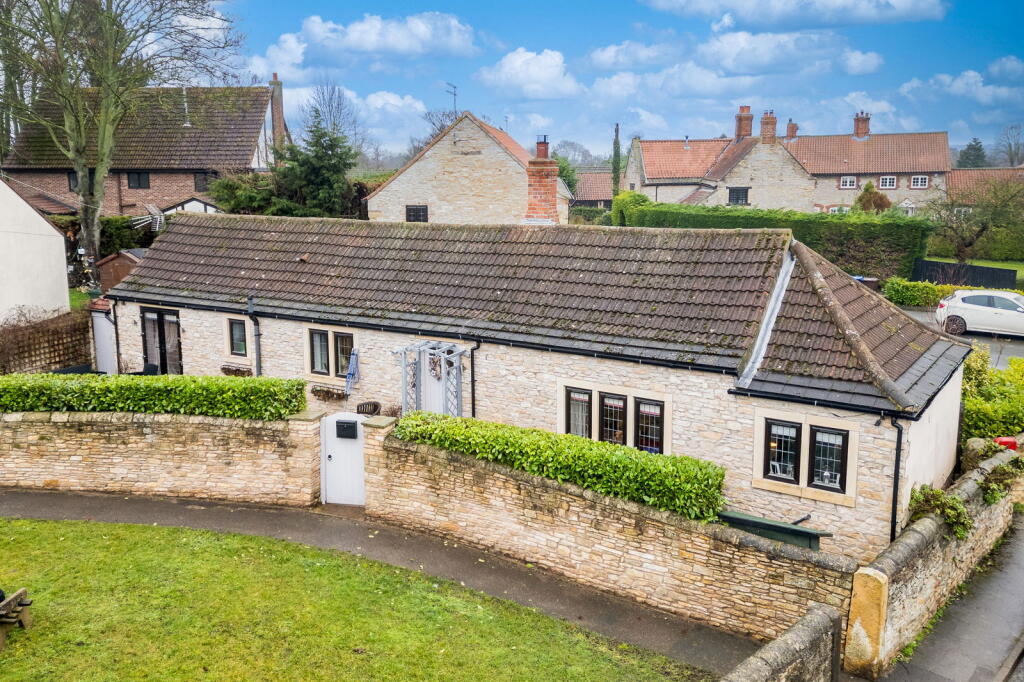 Main image of property: Northfield Close, Womersley, Doncaster, DN6 9AB