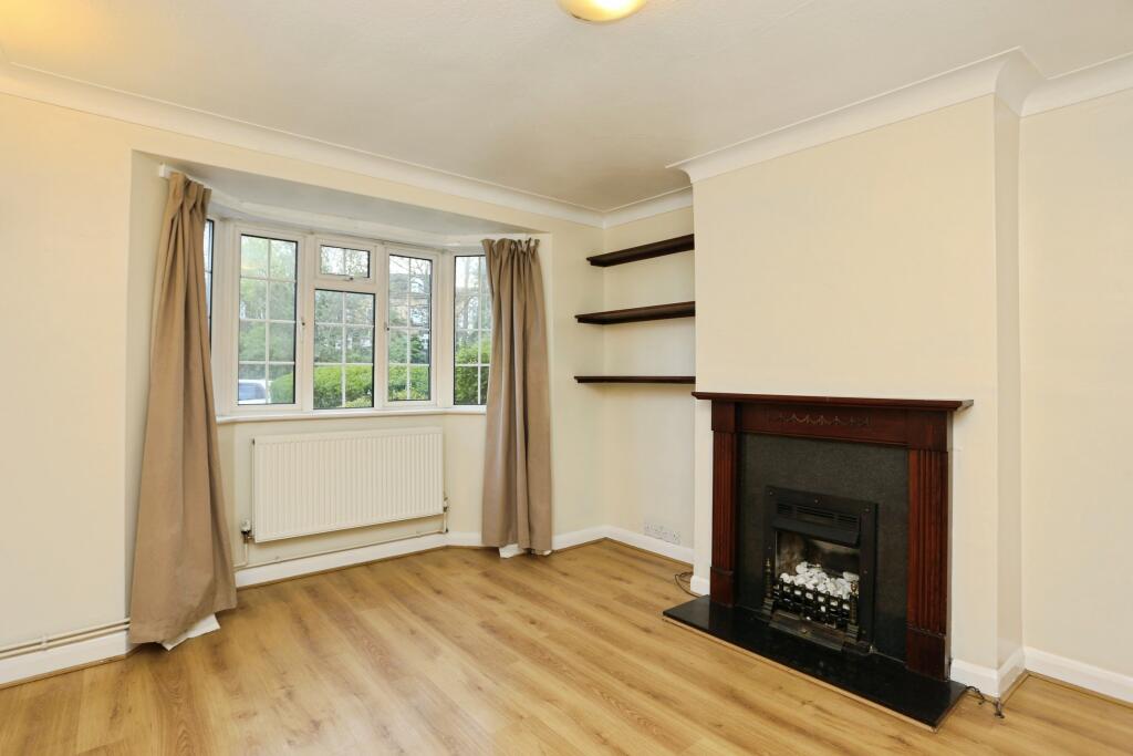 Apartment in London - View 2