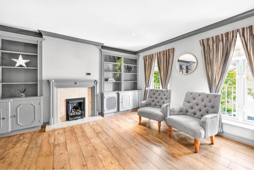 House in London - View 2