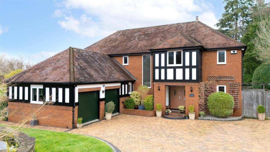 Main image of property: Queens Copse Lane, Holtwood, Wimborne, Dorset, BH21