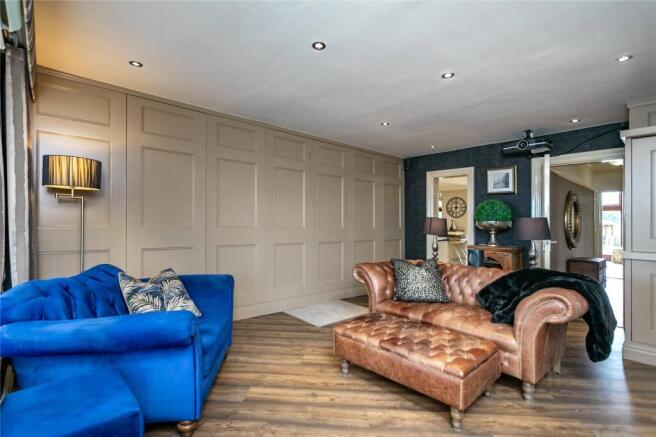 Snug/Cinema Room A