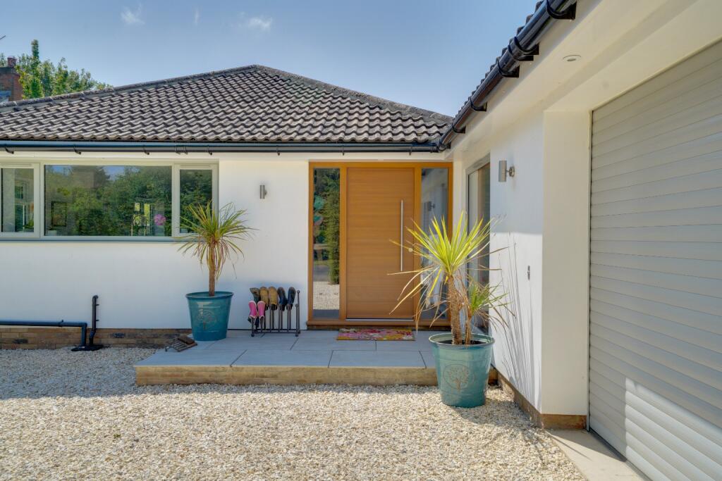 House in Stevenage - View 2