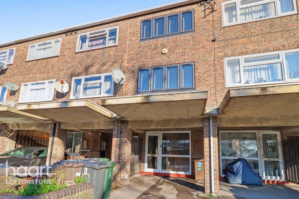 Main image of property: Gramar Close, London