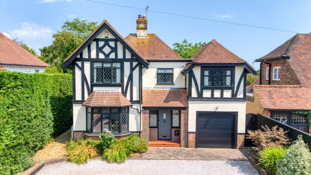 Main image of property: Rectory Road, Worthing, BN14 7PN