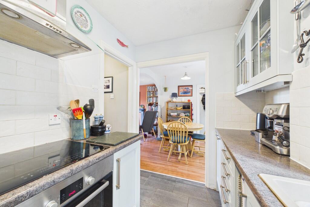 24 Longlands View, Kendal, Cumbria, LA9 6HJ photo 4