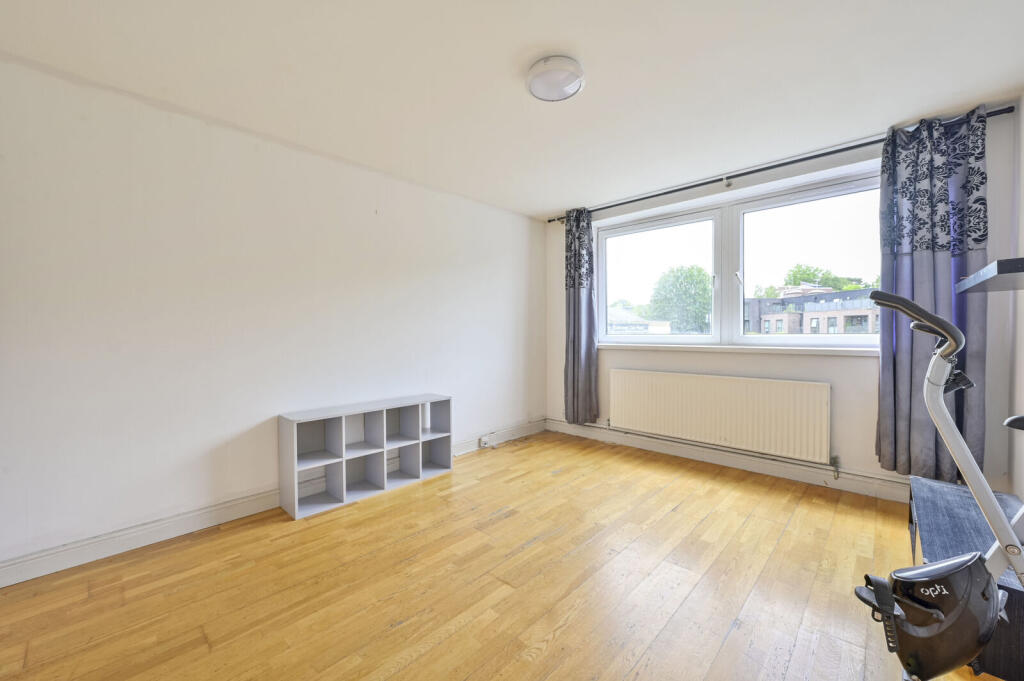 Main image of property: Medfield Street, Putney, London, SW15