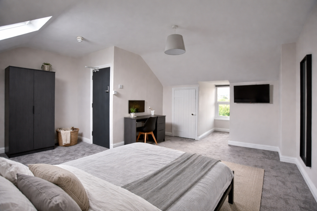 Main image of property: Room 7, Ashley Down Road, BS7 9JZ