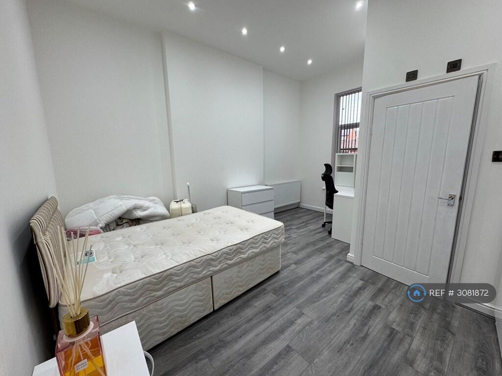 House in Coventry - View 4
