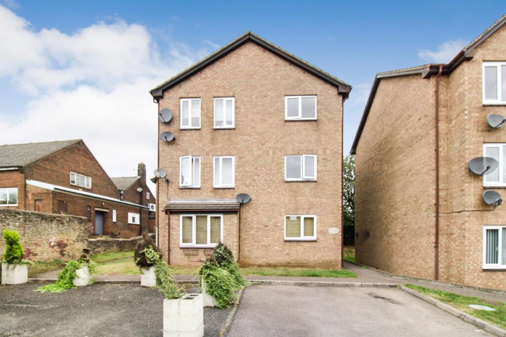 Main image of property: Tunwell Lane, Corby