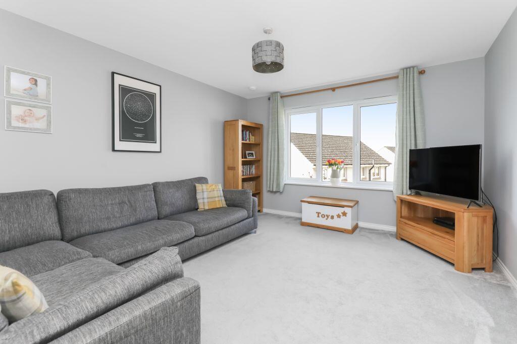 Main image of property: 74 Easter Langside Crescent, Dakeith, EH22 2FN