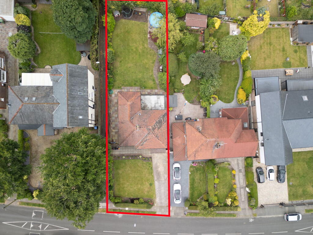 Upton Lane, Widnes, WA8 9AG photo 2