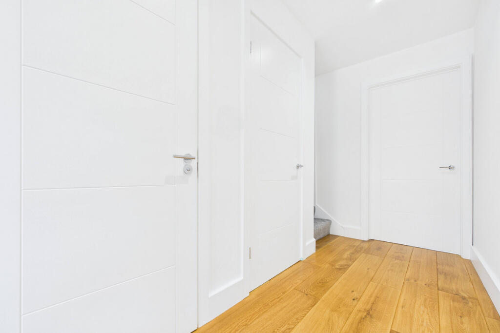 Additional image 11 of 73 Hardewick Place, St. Albans, AL2