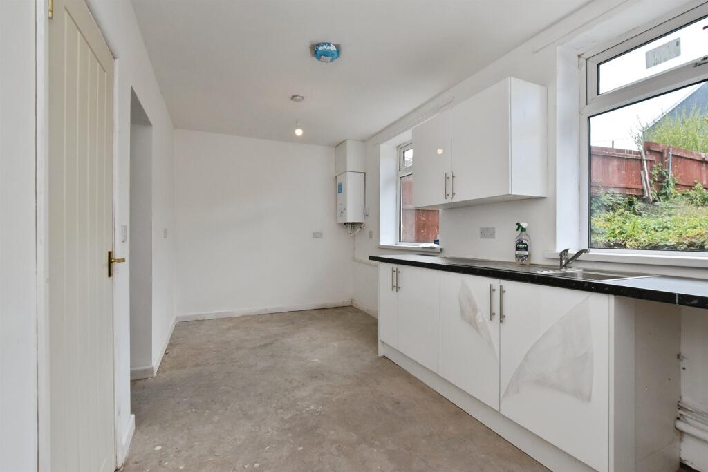 House in Cardiff - View 4