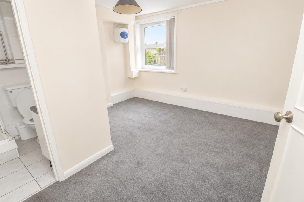 Apartment in Brighton - View 4