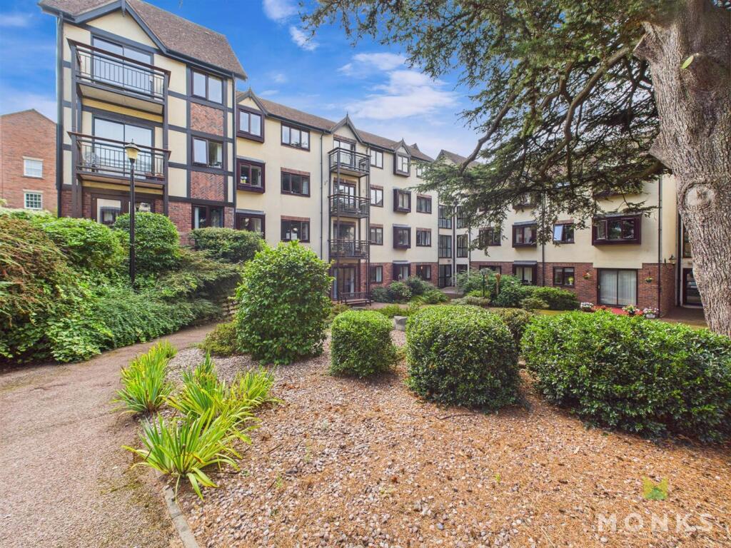 Main image of property: The Cedars, Abbey Foregate, Shrewsbury