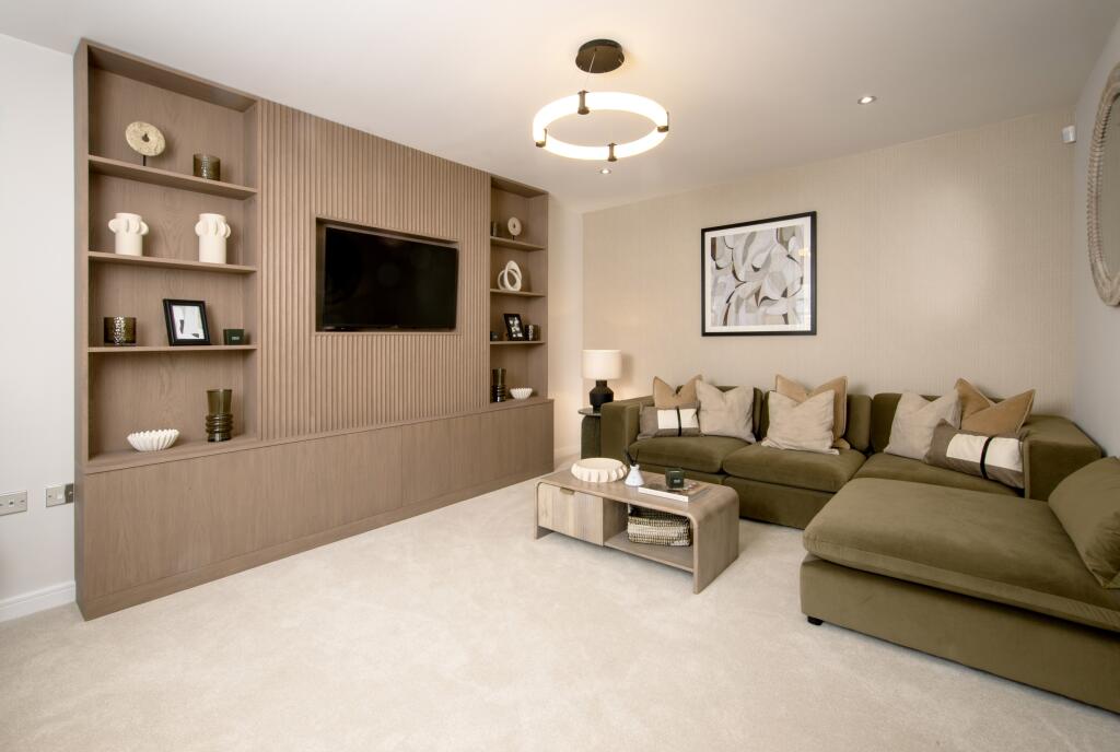 House in Chorley, Clayton-le-Woods - More