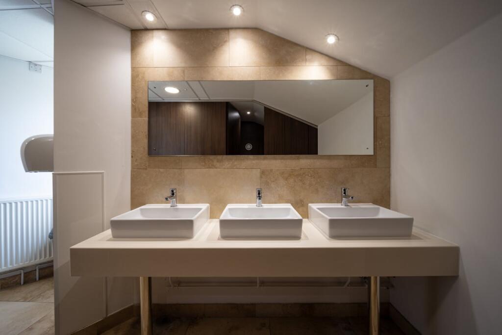 Spinnaker House First Floor Internal 6.jpg