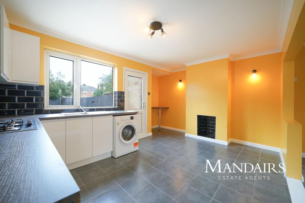 House in Peterborough - View 4
