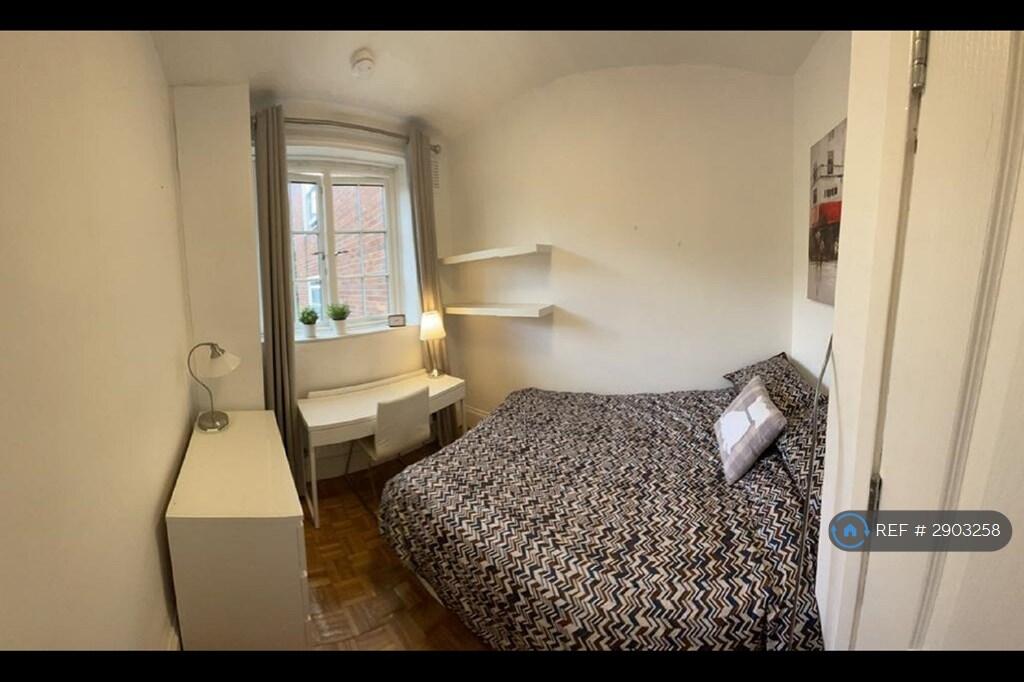 3 bedroom flat for rent