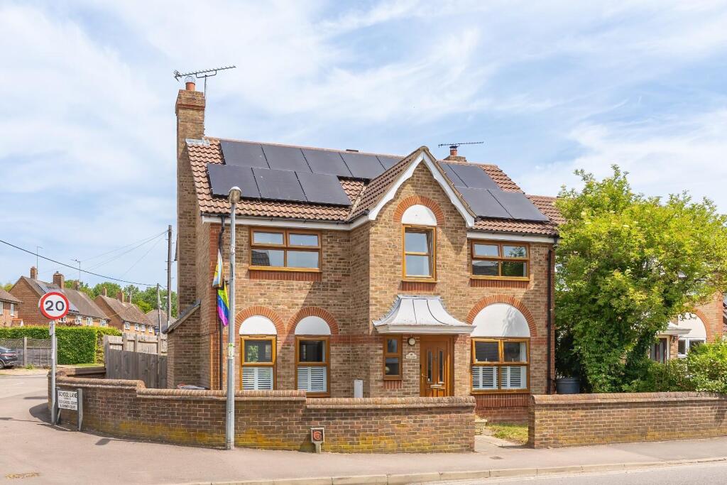 4-bed detached on High Street, Eaton Bray, £550,000