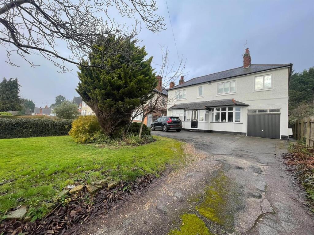 Main image of property: Scraptoft Lane, Humberstone, Leicester