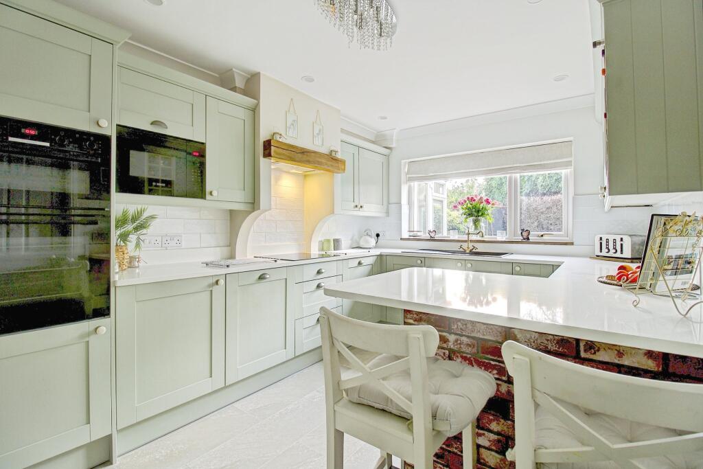 House in Walsall, West Midlands - View 5