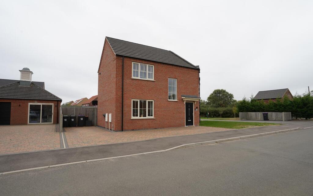 House in Nottingham - View 4