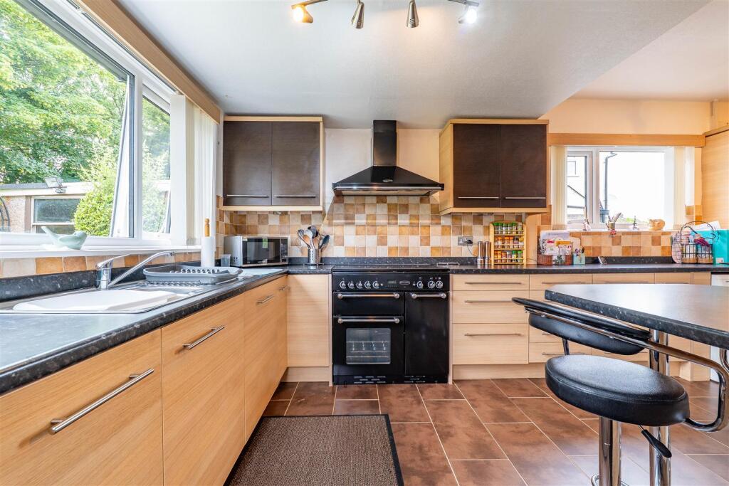 House in Preston, Brownedge, Bamber Bridge - View 3