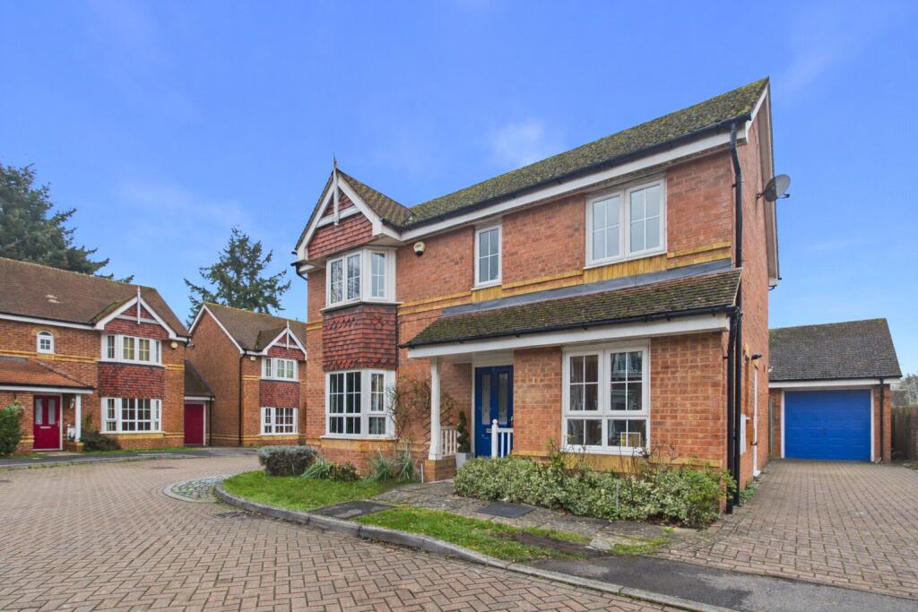 4-bed detached on Pryor Close, Tilehurst, Reading, Berkshire, RG31, £635,000