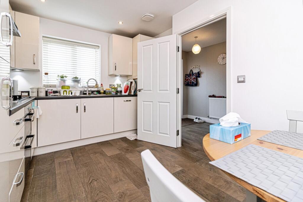 Carmody Close, Manchester, M40 photo 3