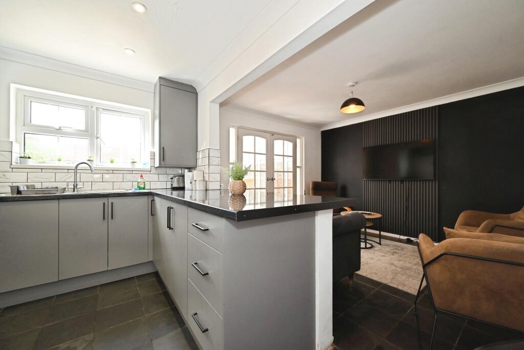 House in Bracknell, Easthampstead - View 4