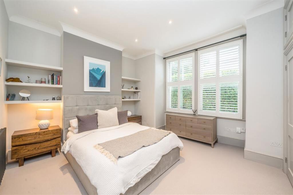 Apartment in London - View 4