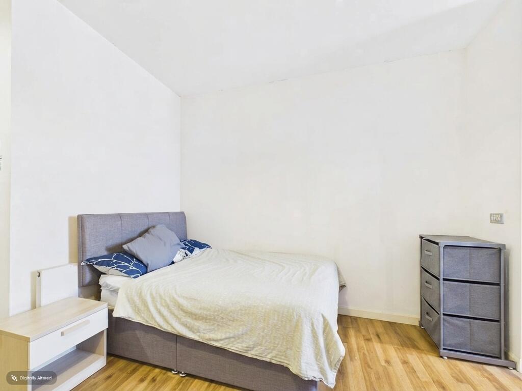 Apartment in Swansea - View 4