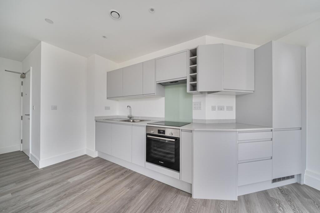 Main image of property: Medway Street Chatham ME4