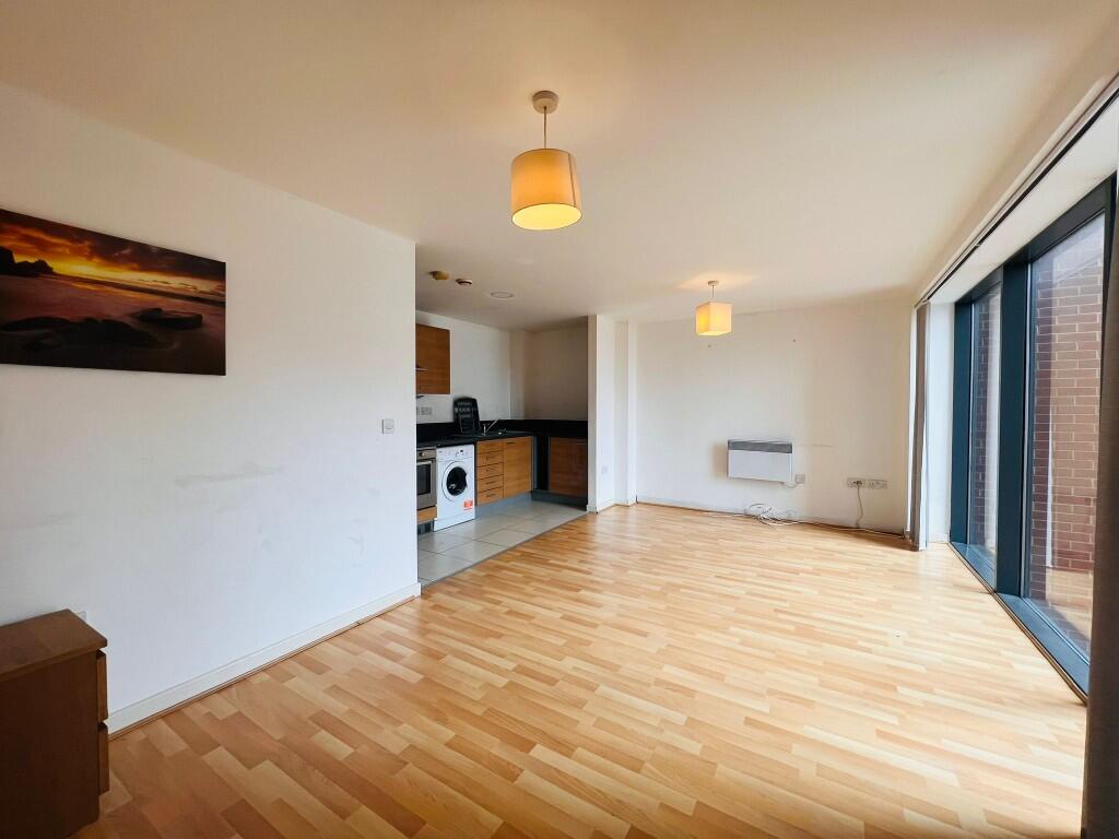 Main image of property: High Street, London, E15