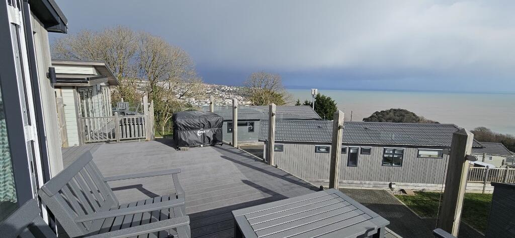 2 Sandy Lane, Torquay Road, TQ14 0BG photo 3