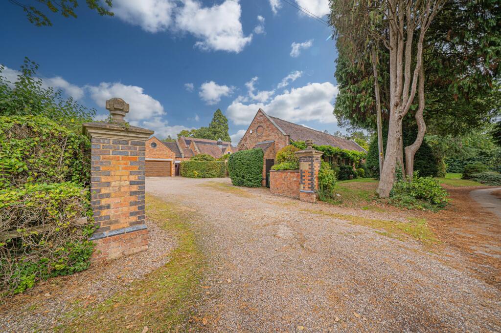 Additional image 26 of Parkfields, Arden Drive, Dorridge, B93